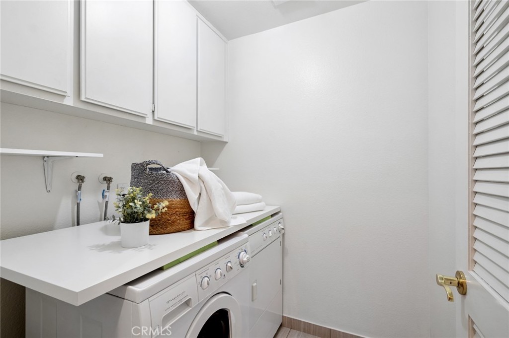 Inside laundry/individual room WASHER/DRYER INCLUDED - 28802 Tomelloso, Mission Viejo CA 92692 - photo 23