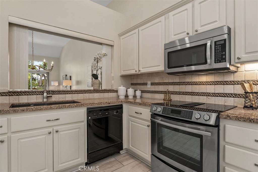 28825 Paseo Campana, Mission Viejo CA 92692 - photo 11