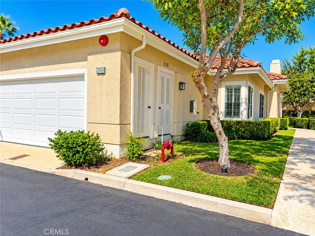 28909 Paseo Sabatini, Mission Viejo CA 92692 - photo 2