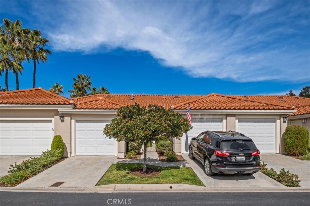 28935 Paseo Theresa, Mission Viejo CA 92692 - photo 1