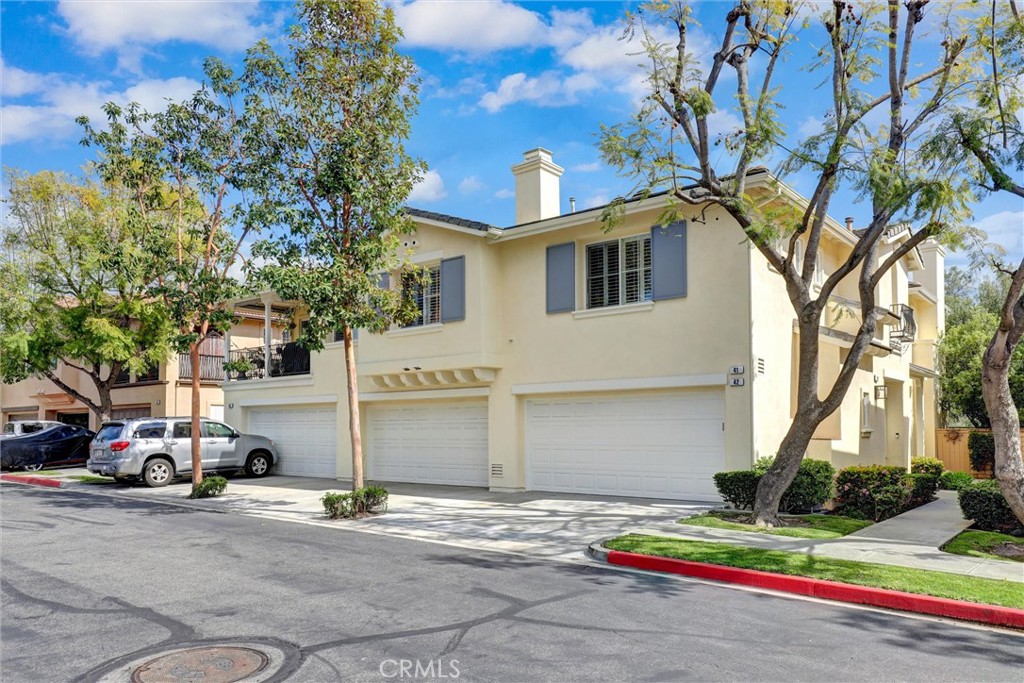 Welcome home to 41 Sienna Ridge - 41 Sienna Ridge, Mission Viejo CA 92692 - photo 1