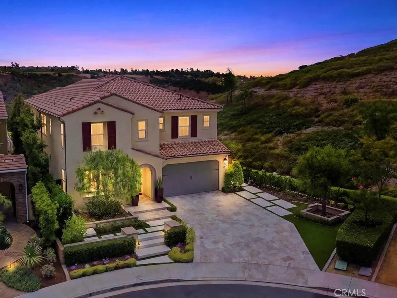49 Cielo Azul, Mission Viejo, CA 92692
