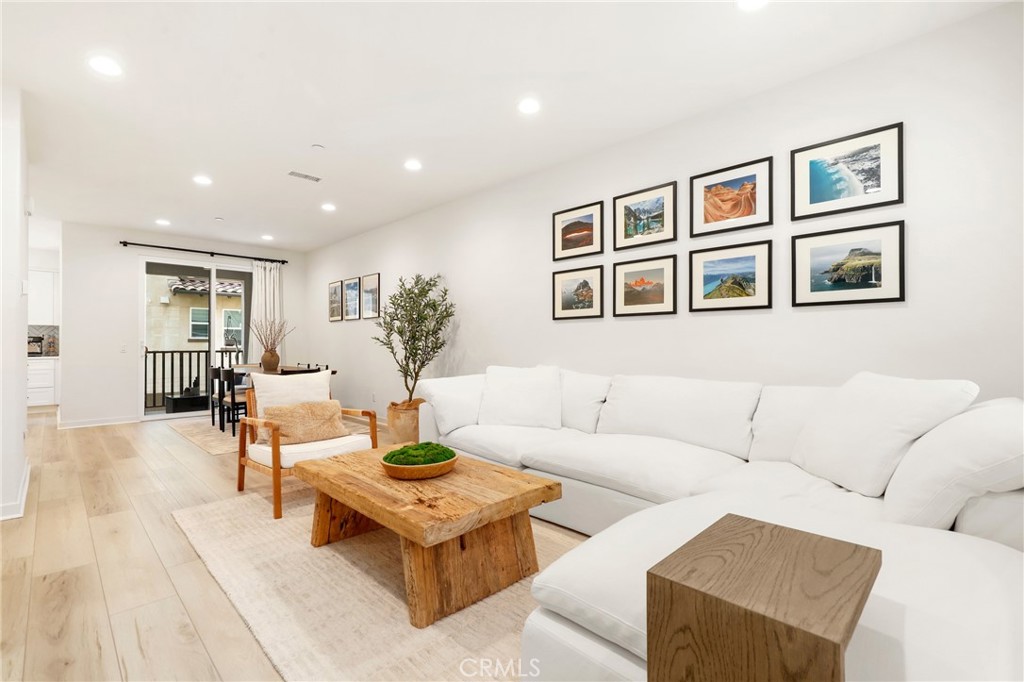 55 Sanctuary Lane, Mission Viejo CA 92692 - photo 1