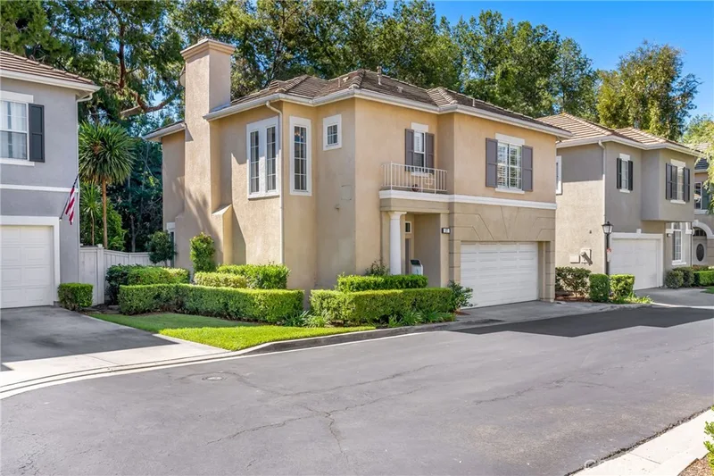 57 Melrose, Mission Viejo, CA 92692