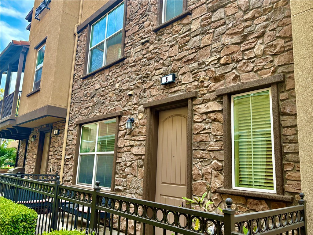 6 Quinn, Mission Viejo CA 92691 - photo 1