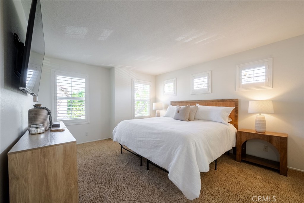 Primary Suite - 9 Calle Rosado, Mission Viejo CA 92692 - photo 30