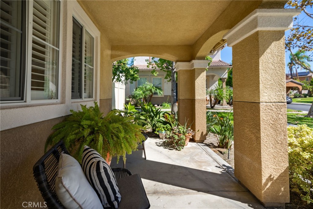 Large Covered Front Porch Design. - 9 Calle Rosado, Mission Viejo CA 92692 - photo 46