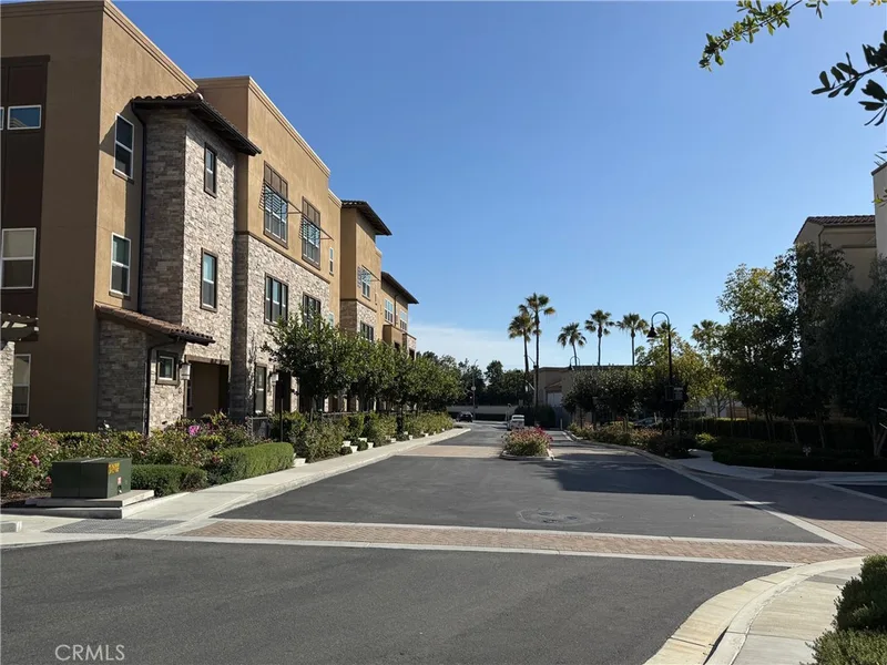 9 Sanctuary, Mission Viejo, CA 92692