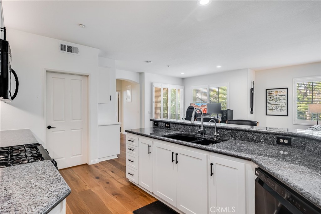 91 Sienna, Mission Viejo CA 92692 - photo 14