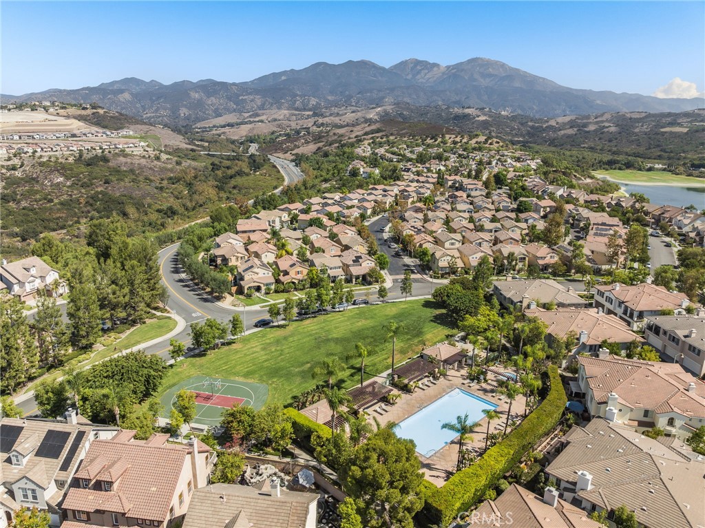 91 Sienna, Mission Viejo CA 92692 - photo 28