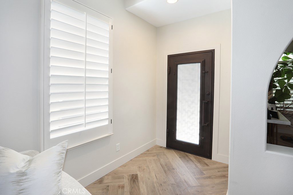 91 Windswept Way, Mission Viejo CA 92692 - photo 4