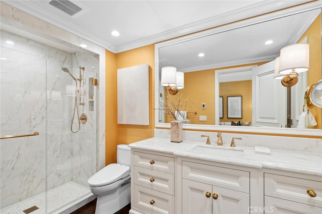 En-suite bathroom to bedroom #1 - 1 Cypress Point Lane, Newport Beach CA 92660 - photo 18
