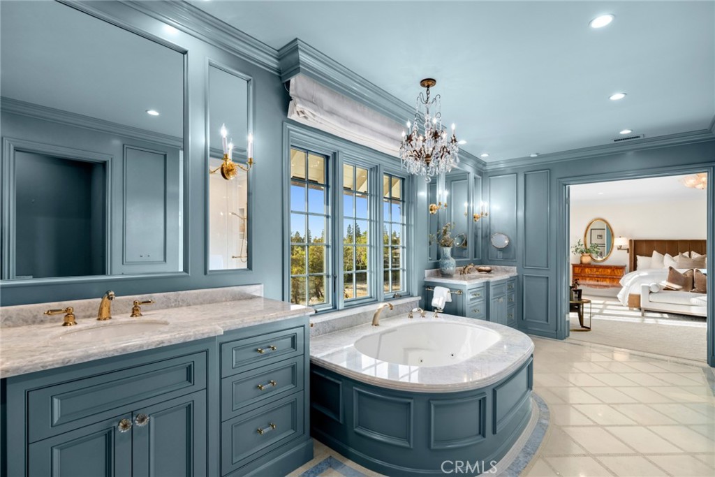 Primary en-suite bathroom - 1 Cypress Point Lane, Newport Beach CA 92660 - photo 23