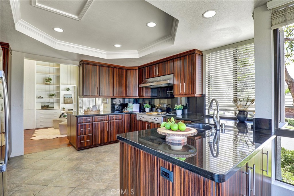 1 Saint Tropez, Newport Beach CA 92660 - photo 21