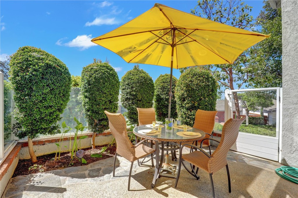 1 Saint Tropez, Newport Beach CA 92660 - photo 28