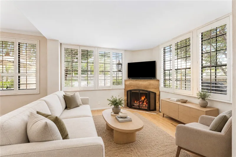 1 Sea Cove Lane, Newport Beach