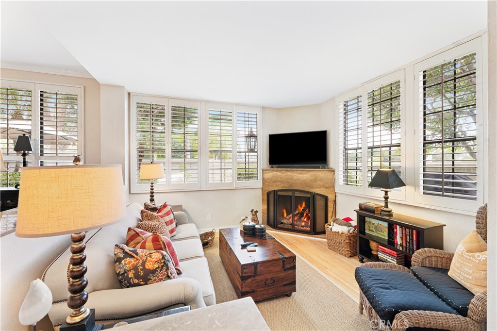 1 Sea Cove Lane, Newport Beach CA 92660 - photo 8