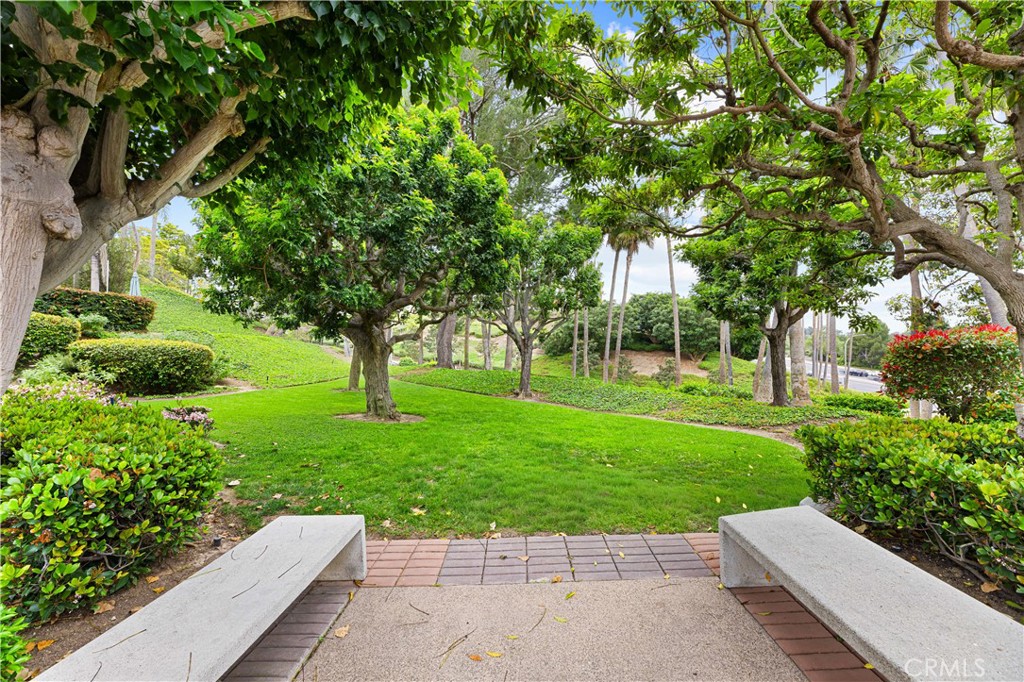 1 Sea Cove Lane, Newport Beach CA 92660 - photo 32