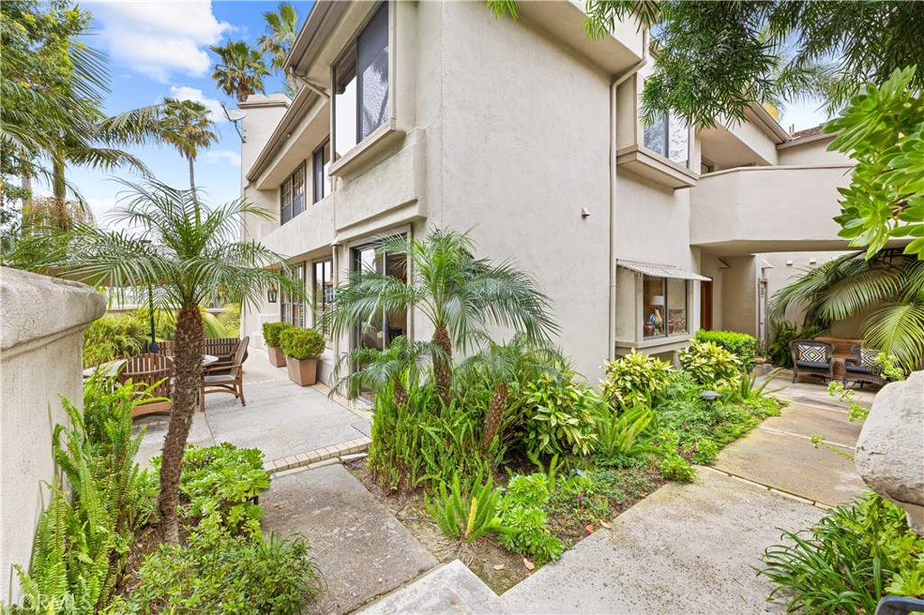 1 Sea Cove Lane, Newport Beach CA 92660 - photo 35