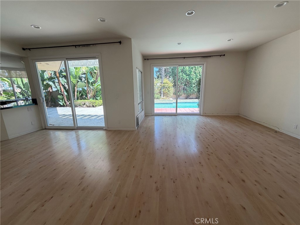 10 Rue Valbonne, Newport Beach CA 92660 - photo 11