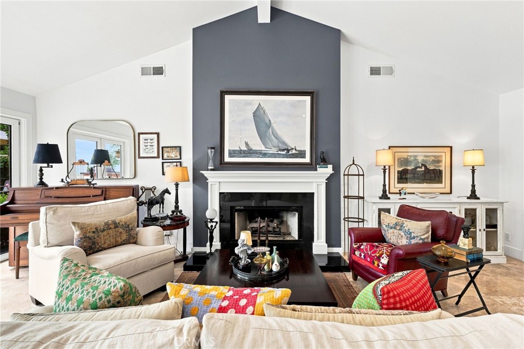 1000 Dover Drive, Newport Beach CA 92660 - photo 7