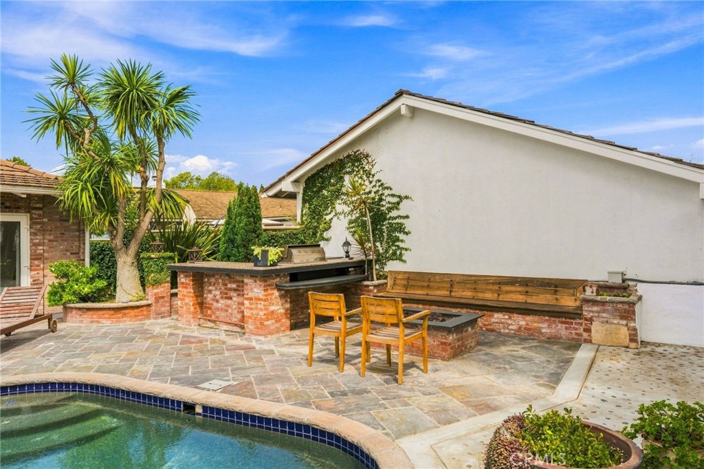 1000 Dover Drive, Newport Beach CA 92660 - photo 49