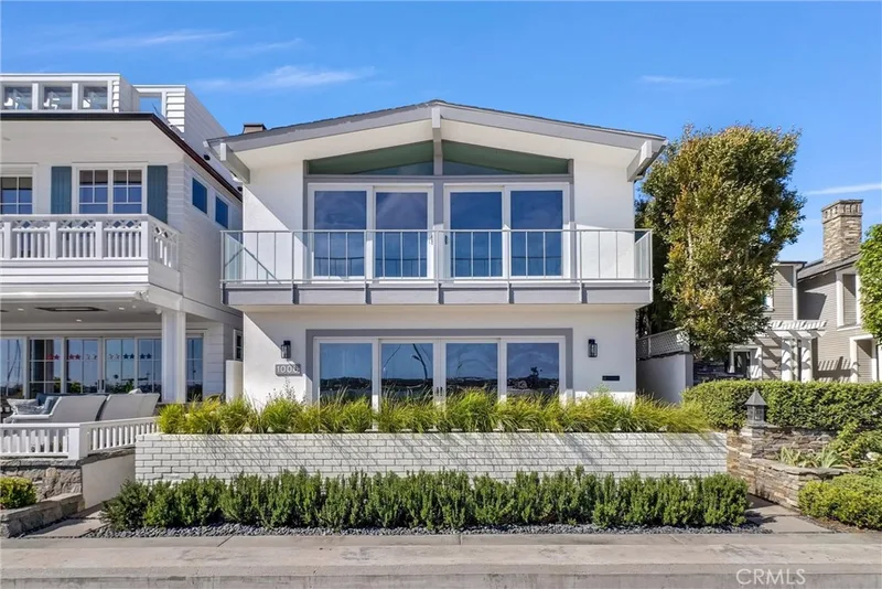 1006 Bay Front, Newport Beach, CA 92662