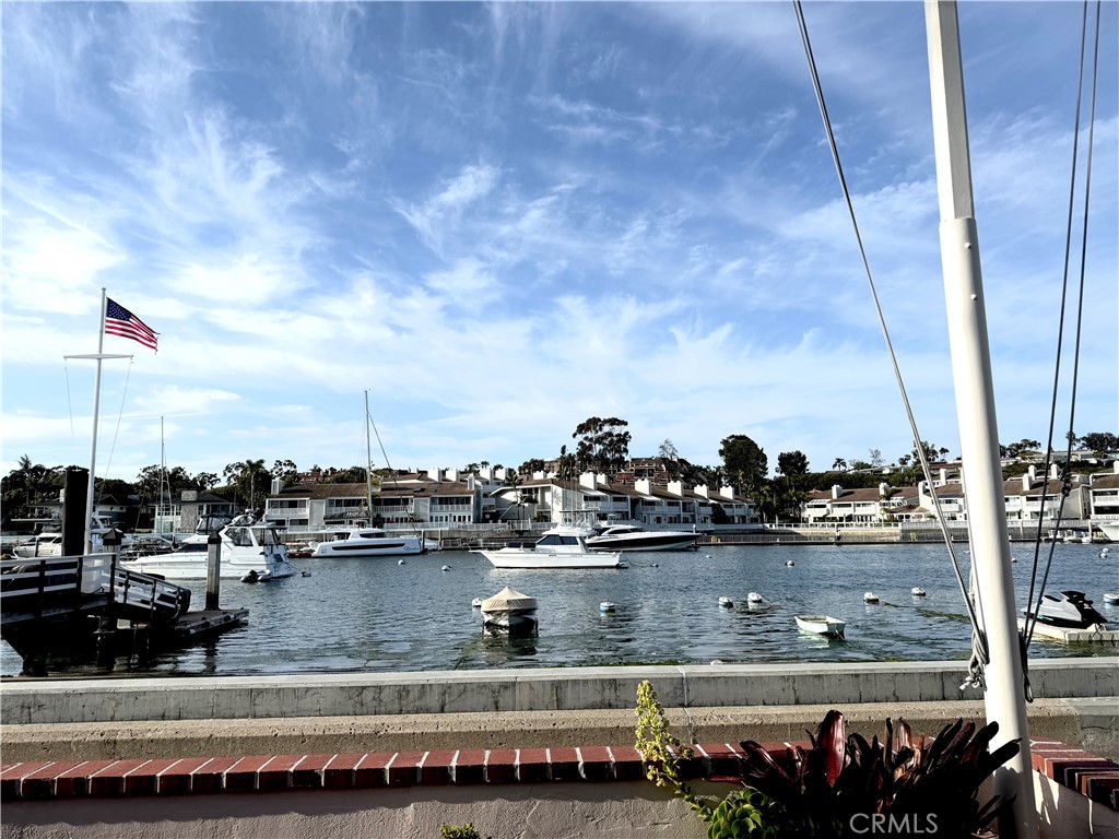 1009 N Bay Front, Newport Beach CA 92662 - photo 2