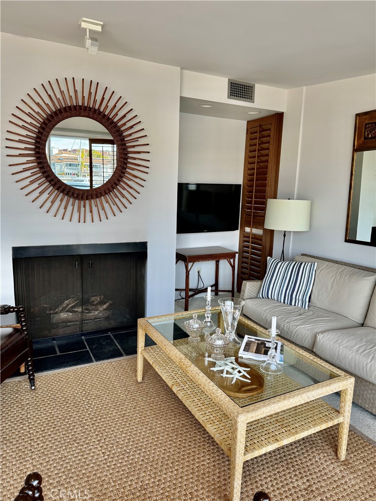 1009 N Bay Front, Newport Beach CA 92662 - photo 15