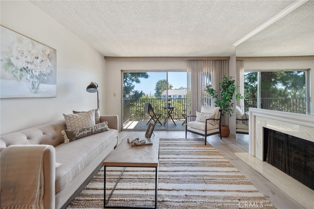 102 Scholz 234, Newport Beach CA 92663 - photo 3