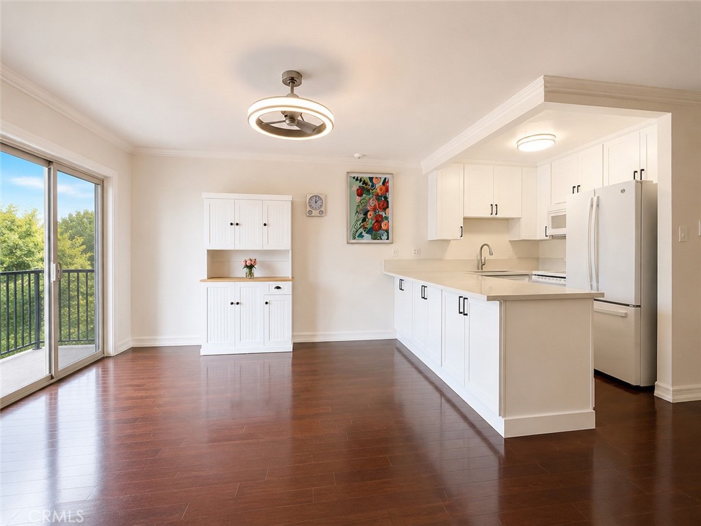 102 Scholz 243, Newport Beach CA 92663 - photo 10