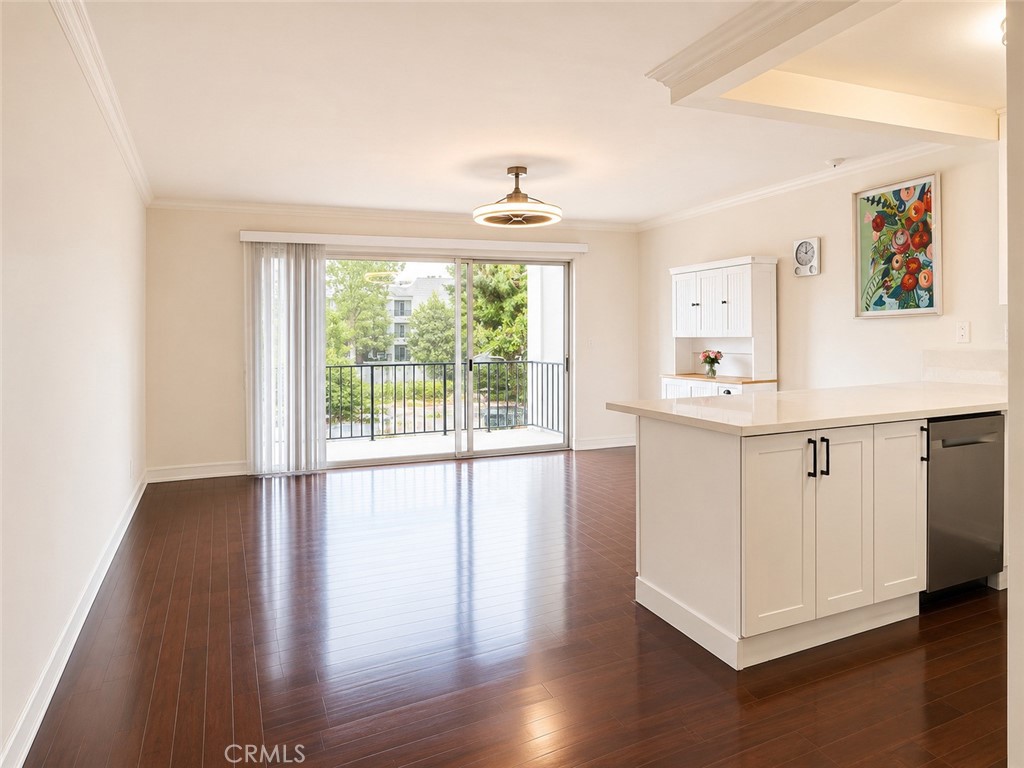 102 Scholz 243, Newport Beach CA 92663 - photo 16