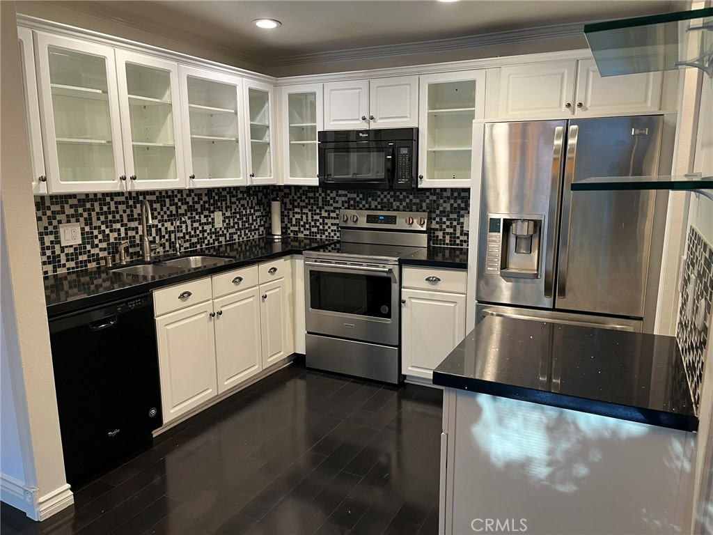 102 Scholz Plaza 149, Newport Beach CA 92663 - photo 1