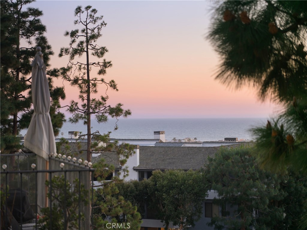 102 Scholz Plaza 34, Newport Beach CA 92663 - photo 1