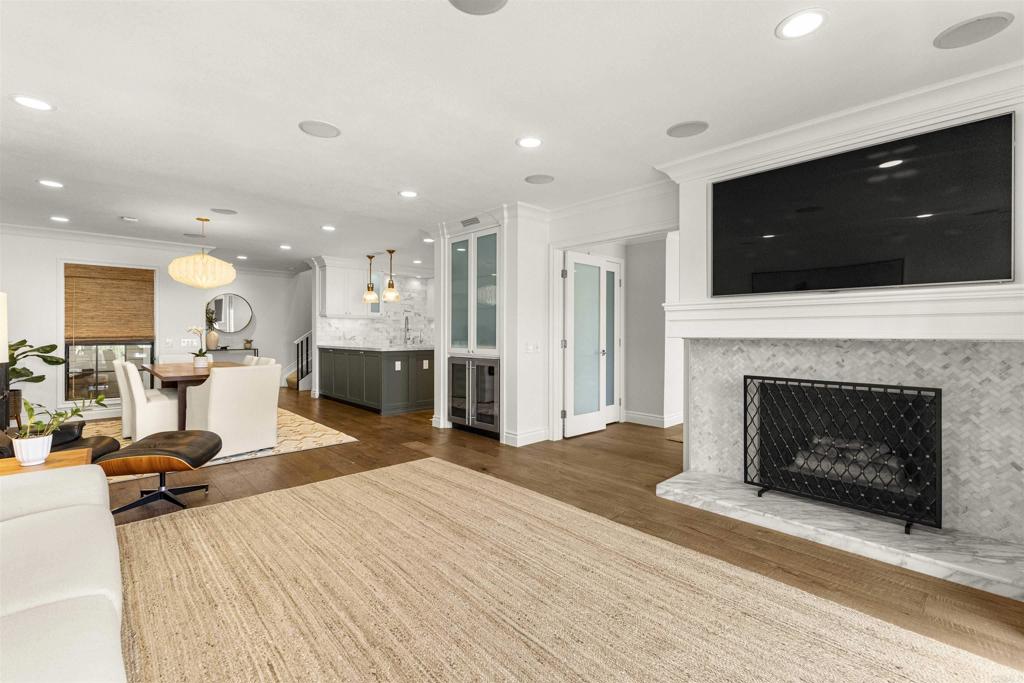 1022 Bayside 510, Newport Beach CA 92660 - photo 13