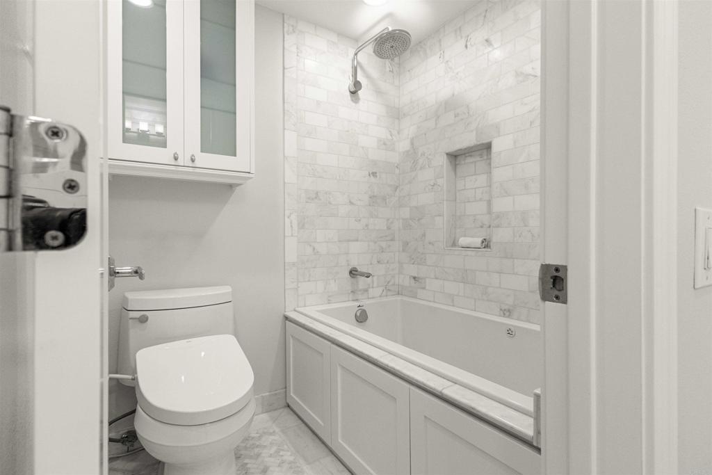1022 Bayside 510, Newport Beach CA 92660 - photo 31