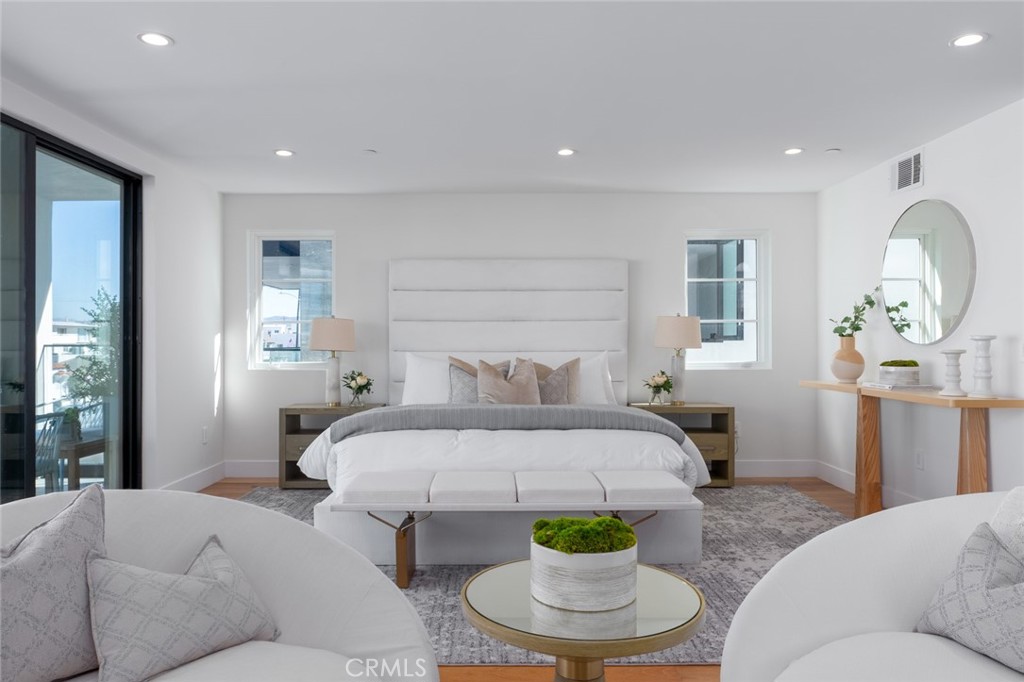 1025 W Balboa Boulevard, Newport Beach CA 92661 - photo 56
