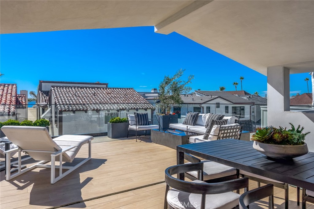 1025 W Balboa Boulevard, Newport Beach CA 92661 - photo 61
