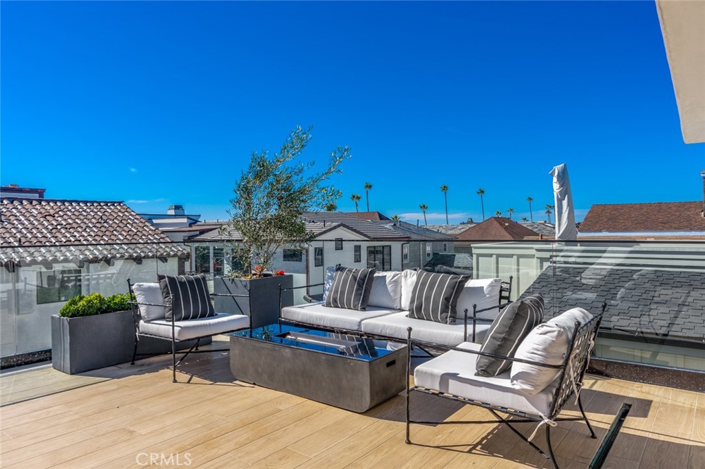 1025 W Balboa Boulevard, Newport Beach CA 92661 - photo 66