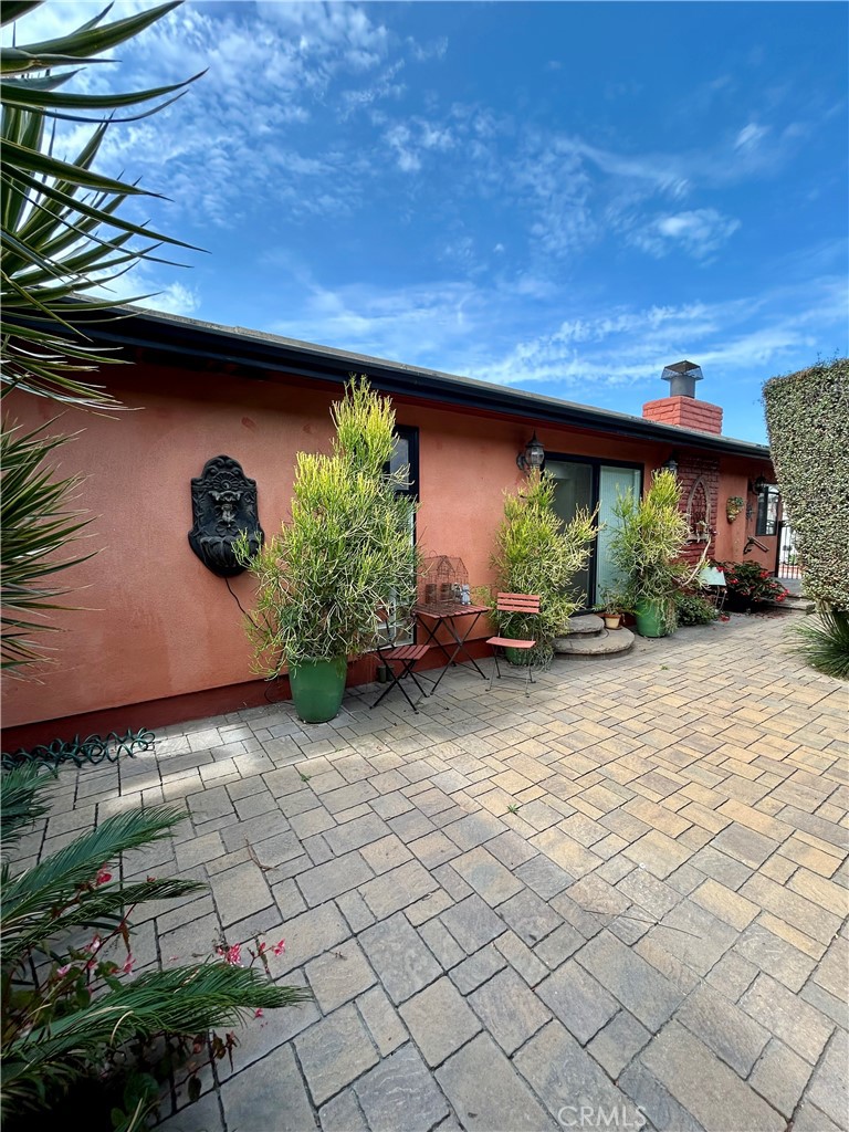 Patio - 103 Yorktown, Newport Beach CA 92660 - photo 11