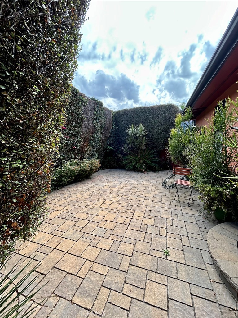 Patio - 103 Yorktown, Newport Beach CA 92660 - photo 12