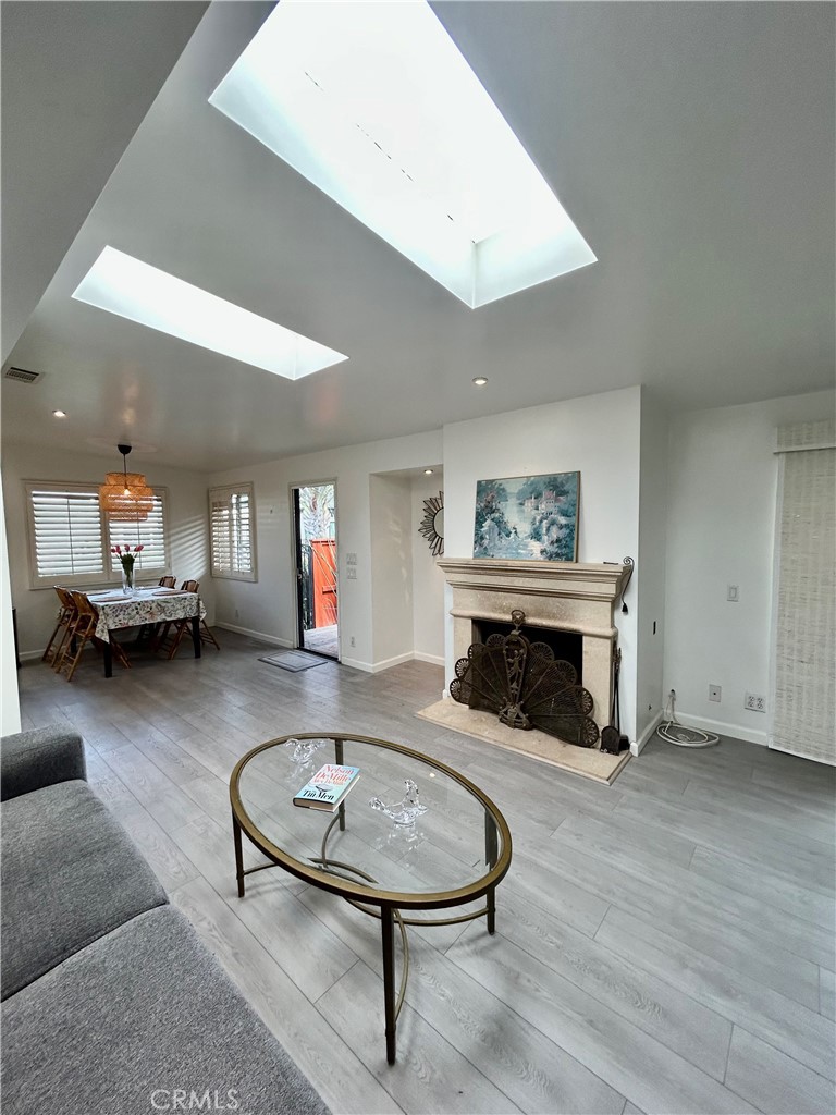 Living Room - 103 Yorktown, Newport Beach CA 92660 - photo 21