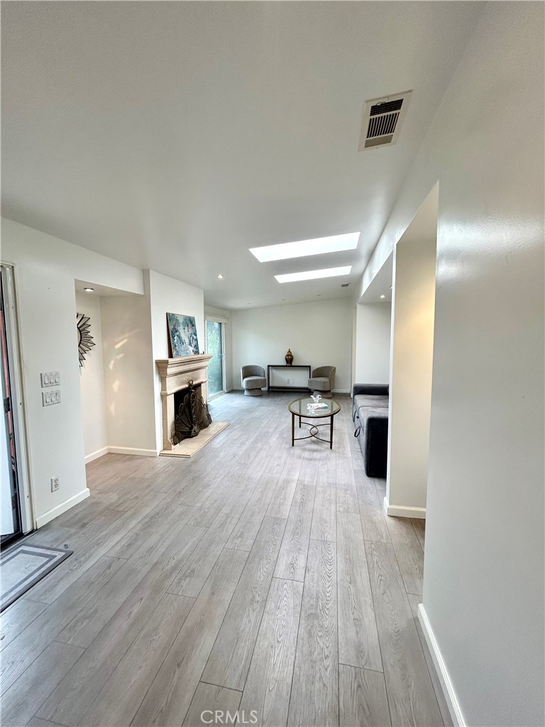 Living Room - 103 Yorktown, Newport Beach CA 92660 - photo 26