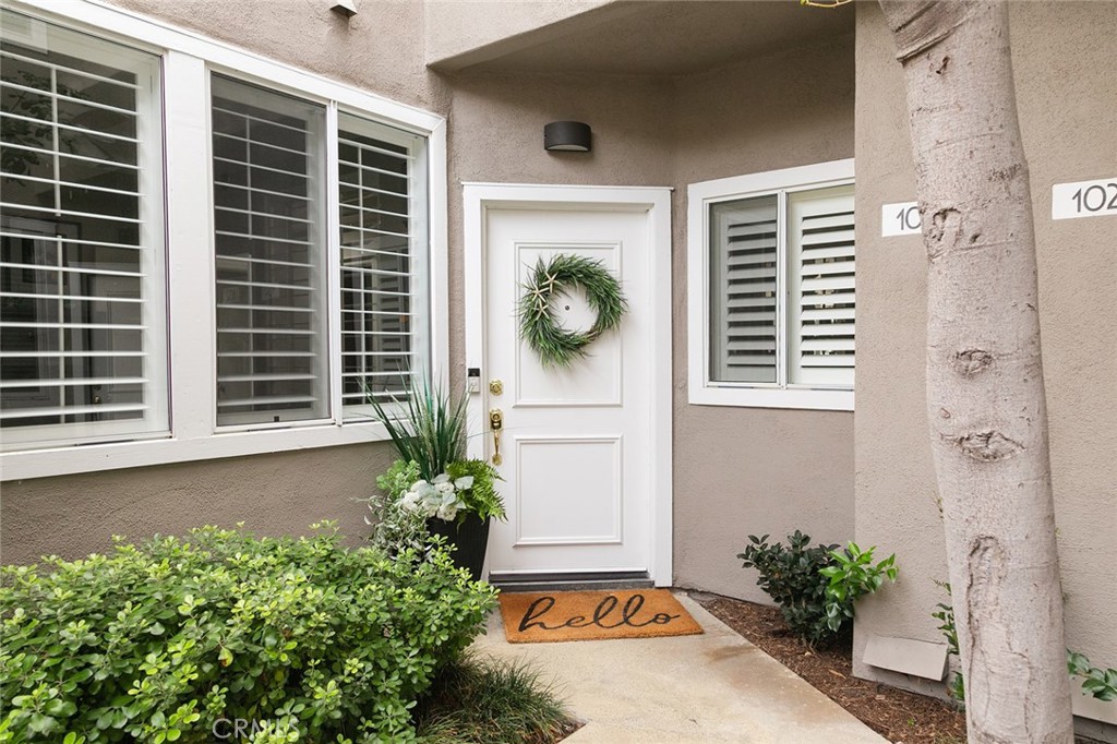 Beautifully renovated 3 bed 2.5 bath home - 104 Baycrest, Newport Beach CA 92660 - photo 1