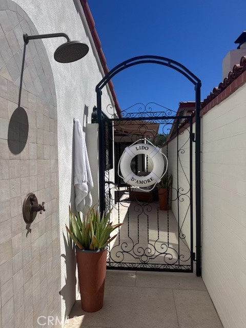 106 Via Cordova, Newport Beach CA 92663 - photo 2