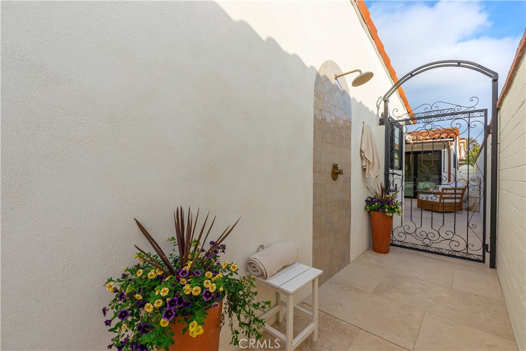 106 Via Cordova, Newport Beach CA 92663 - photo 4