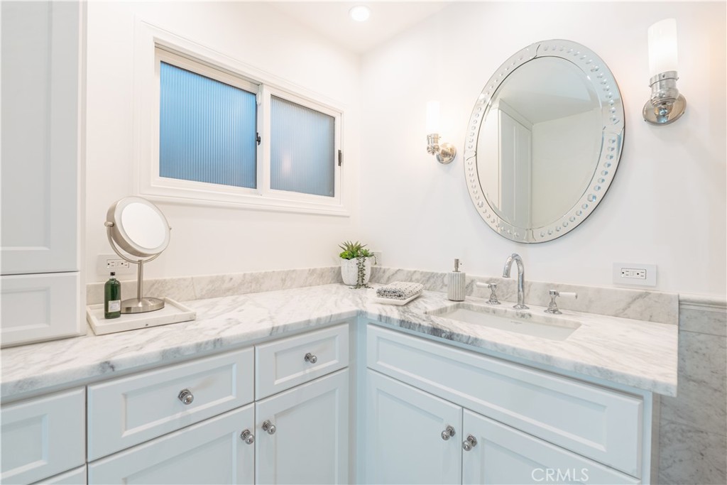 106 Via Cordova, Newport Beach CA 92663 - photo 37