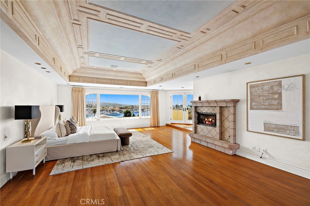 108 Kings Place, Newport Beach CA 92663 - photo 23