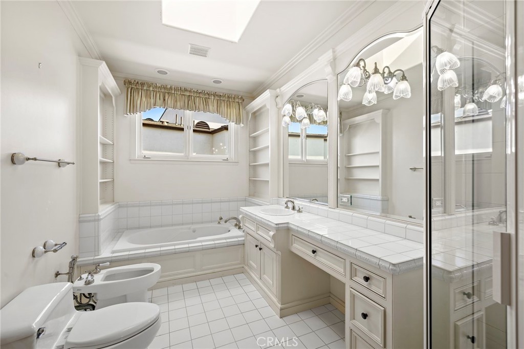 Bath for second upstairs bedroom - 108 Kings Place, Newport Beach CA 92663 - photo 38