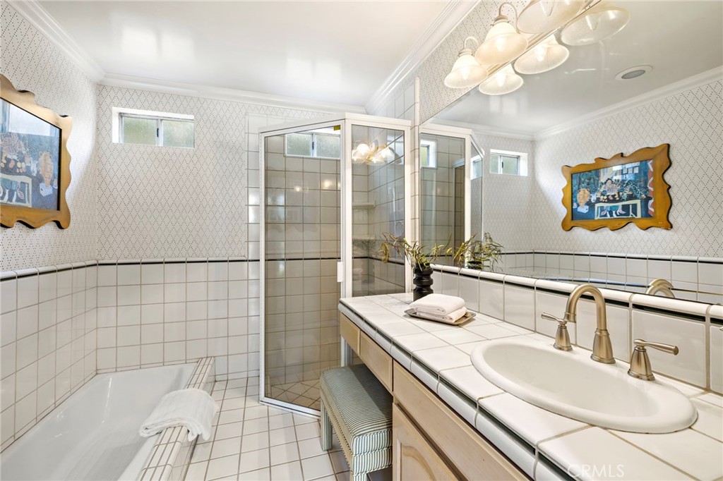 additional downstairs bathroom - 108 Kings Place, Newport Beach CA 92663 - photo 45